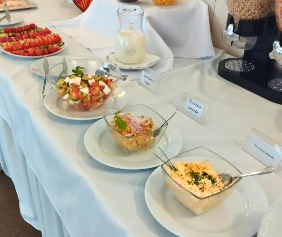 Hotel Limba Ctt Tvrdosin Buitenkant foto