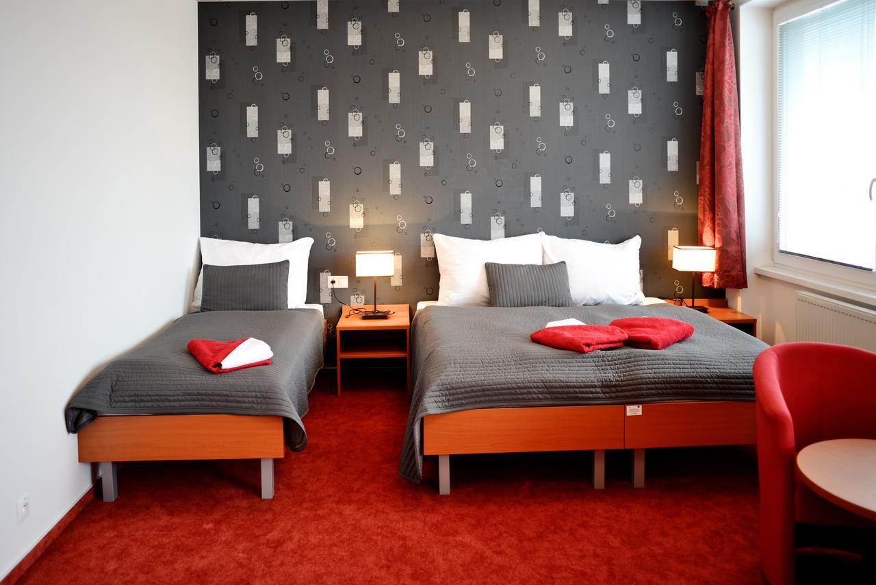 Hotel Limba Ctt Tvrdosin Buitenkant foto