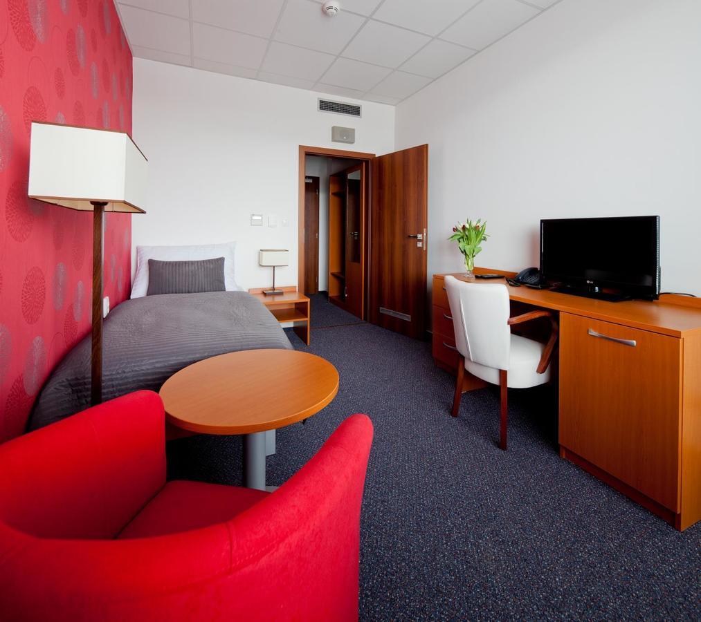 Hotel Limba Ctt Tvrdosin Buitenkant foto